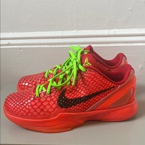 Nike Kobe proto reverse grinches
